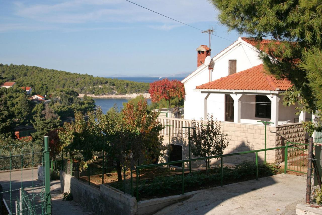 Apartments By The Sea Splitska, Brac - 2923 Postira Exteriör bild