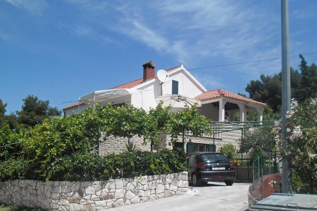 Apartments By The Sea Splitska, Brac - 2923 Postira Exteriör bild