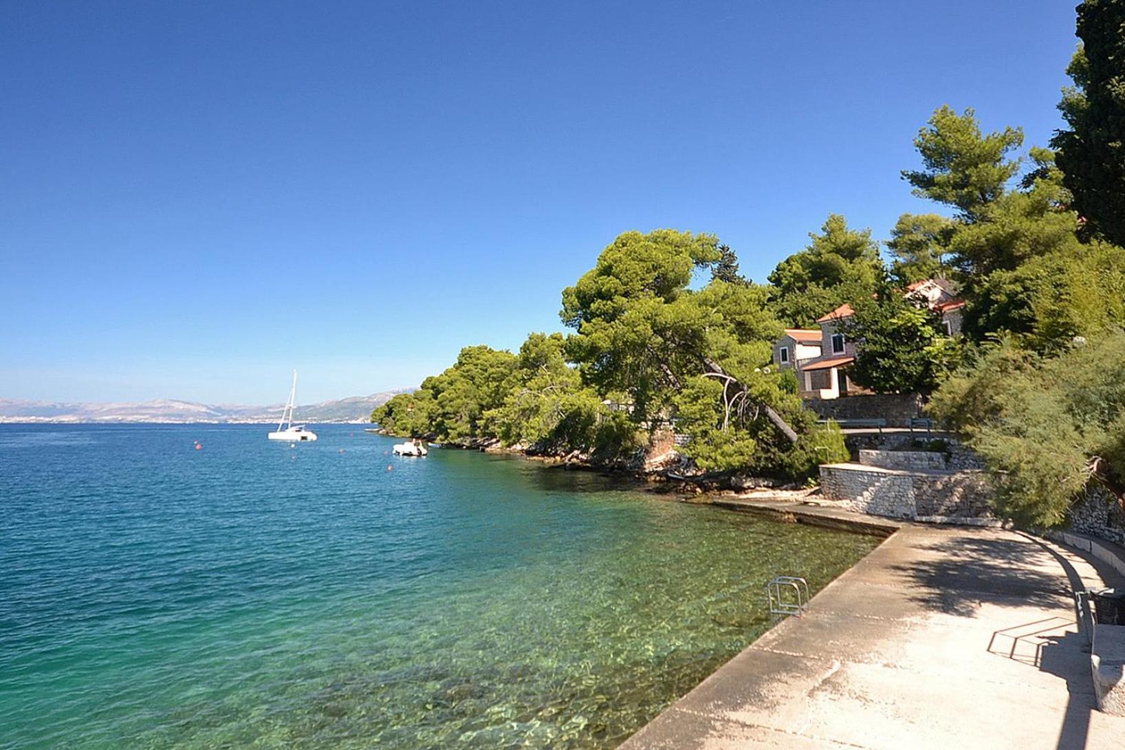 Apartments By The Sea Splitska, Brac - 2923 Postira Exteriör bild
