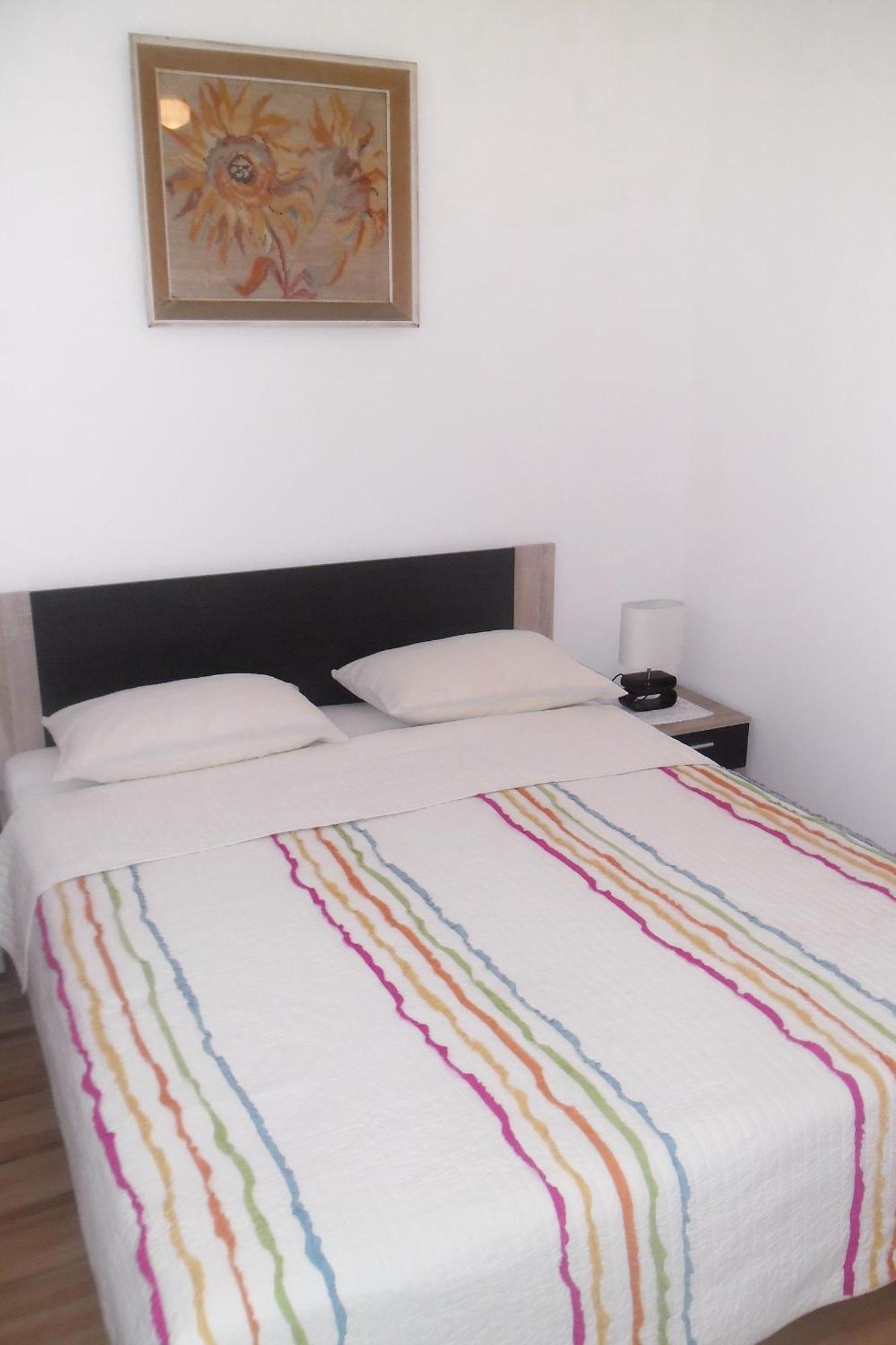 Apartments By The Sea Splitska, Brac - 2923 Postira Rum bild